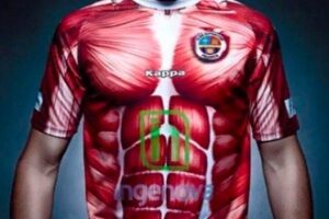 Jersey Sepak Bola Paling Nyentrik